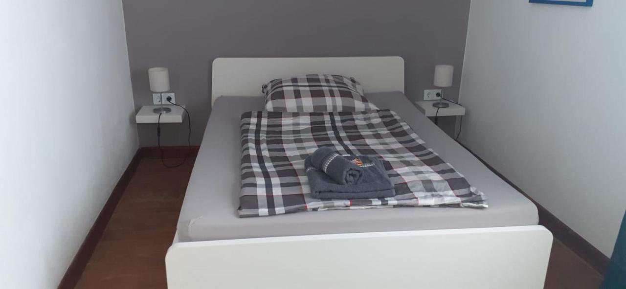 Ferienwohnung Pascale Mettlach Buitenkant foto